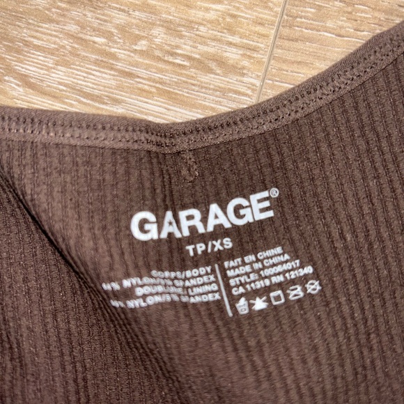 Garage Tops - Picture 2 of 3